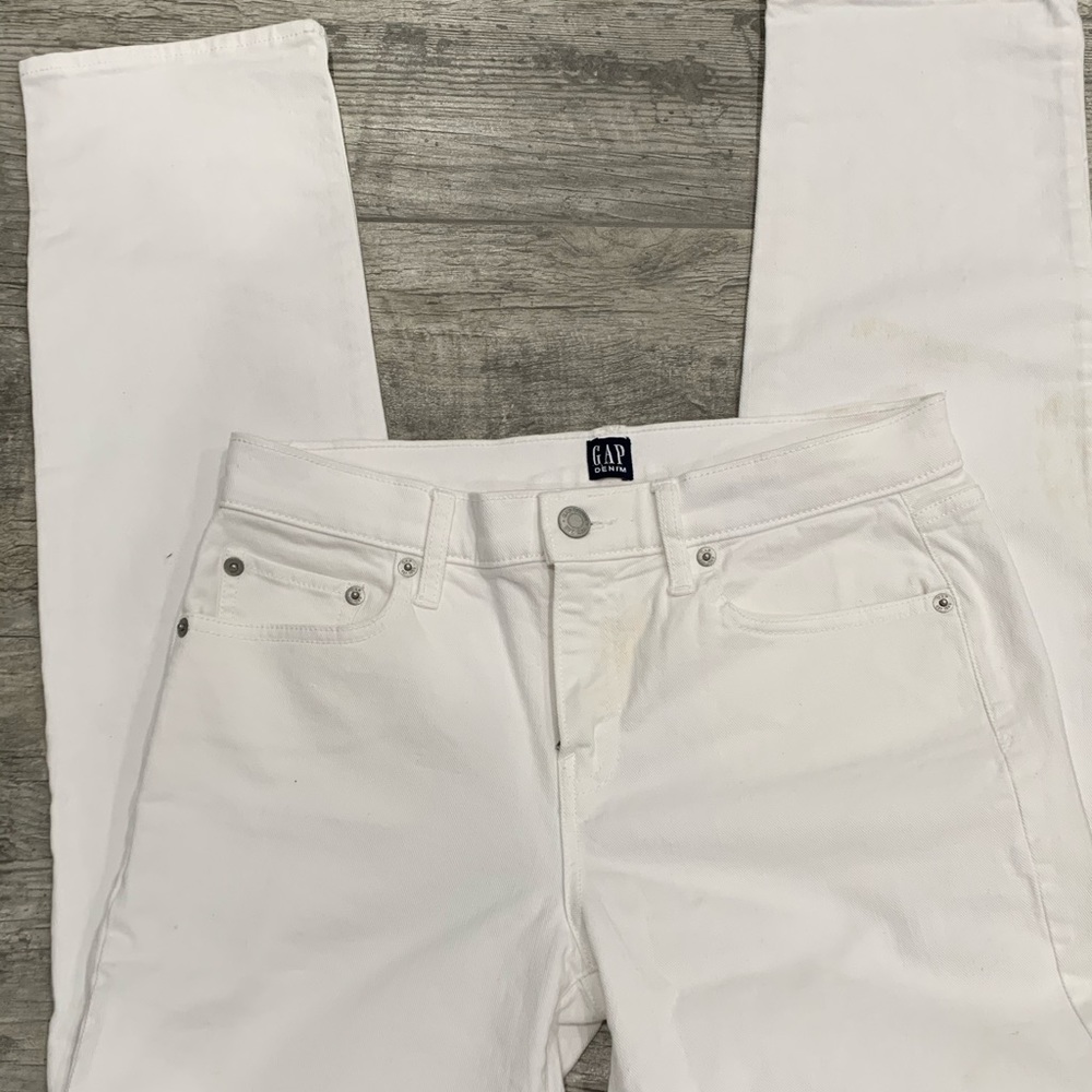 NWOT White Gap Jeans